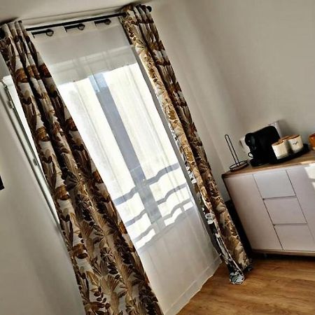 Le Plessis-BouchardLoft Climatise Parking Gratuit 5Min Gareアパートメント エクステリア 写真