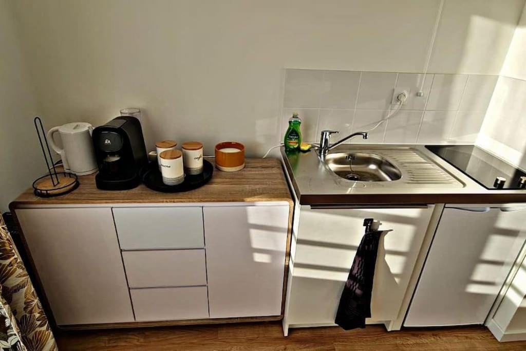 Le Plessis-BouchardLoft Climatise Parking Gratuit 5Min Gareアパートメント エクステリア 写真